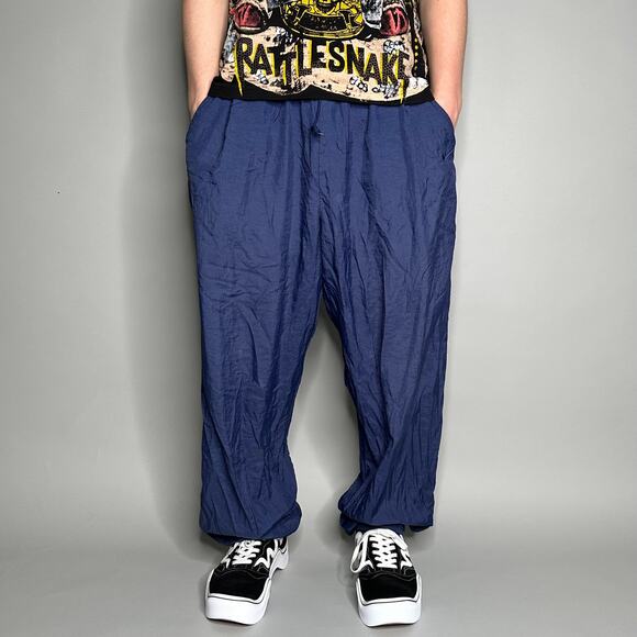 Vintage Nike Track Pants Navy Blue Nylon Sweatpants Baggy Fit Subtle Swoosh  90s - Picture 3 of 5